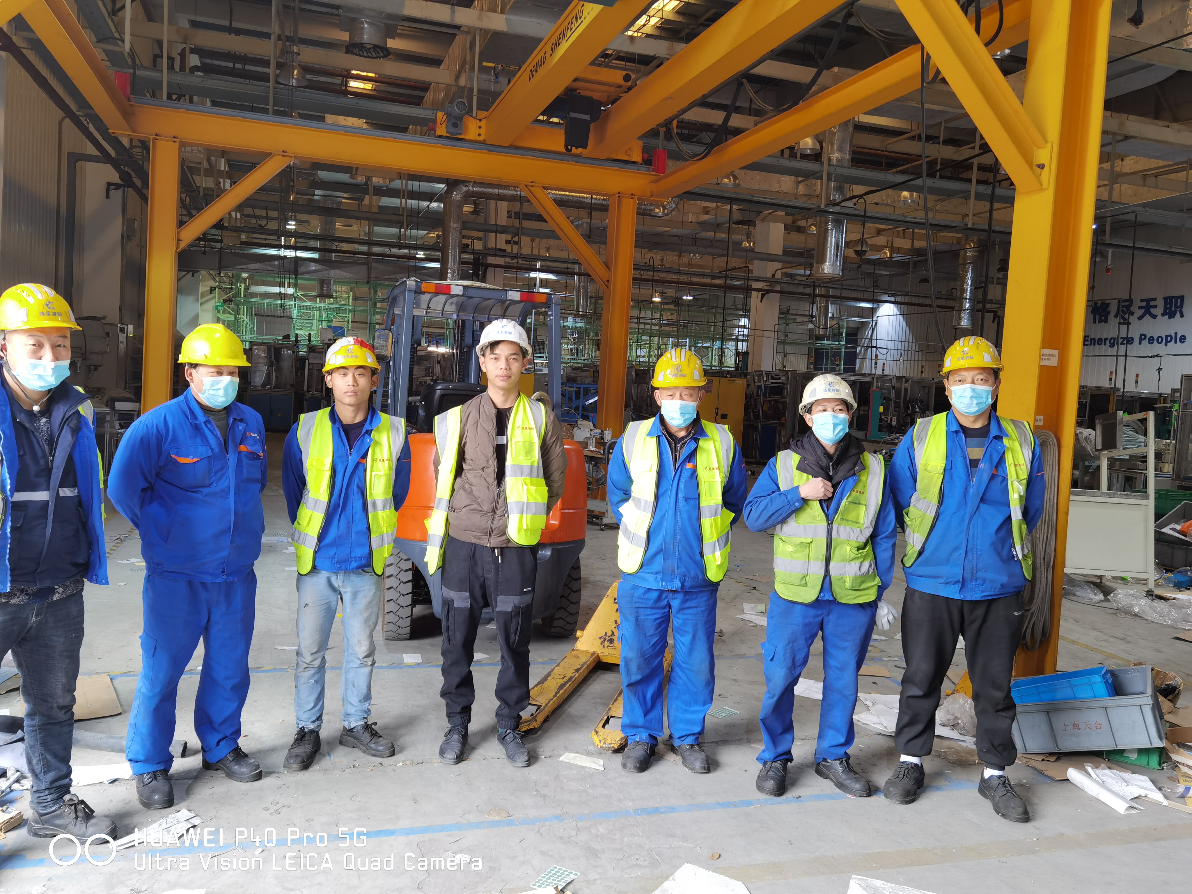 桂星工廠搬遷團(tuán)隊